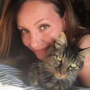 Meet your Posher, Bobbi